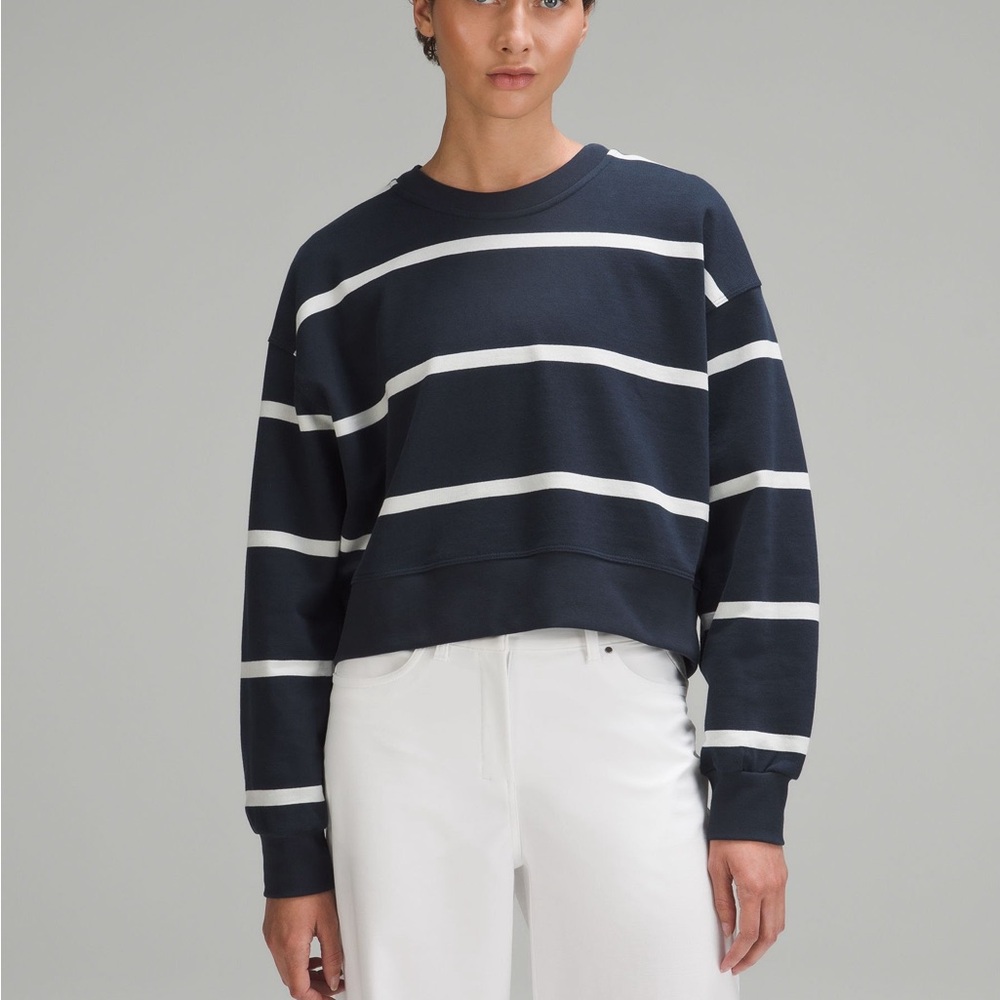 Perfectly Oversized Cropped Crew in Navy